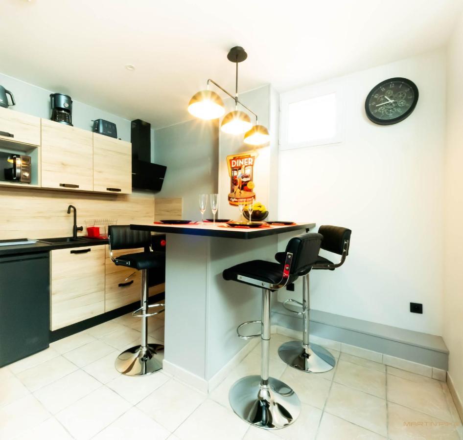 Centre Historique - Free Parking - Self Checkin - Wifi - Industriel - Sleepntripbeziers Apartment Exterior foto